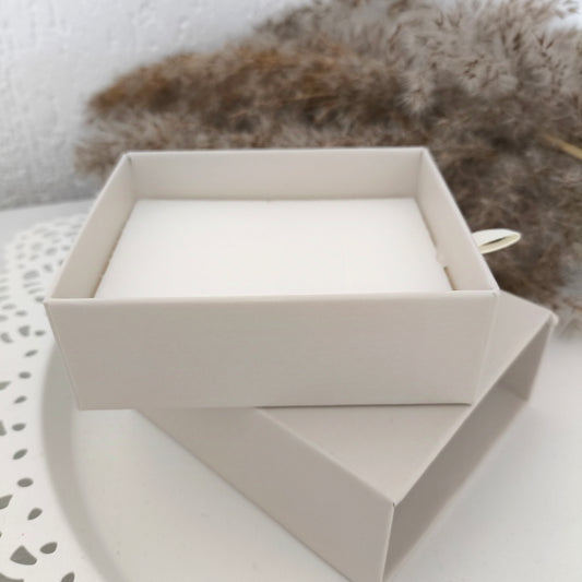 YE Pudeลko na biลผuteriฤ - Szufladka