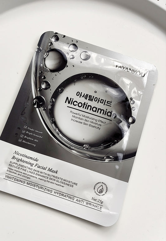 Maska rozjaśniająca do twarzy z Niacynamidem 🩶