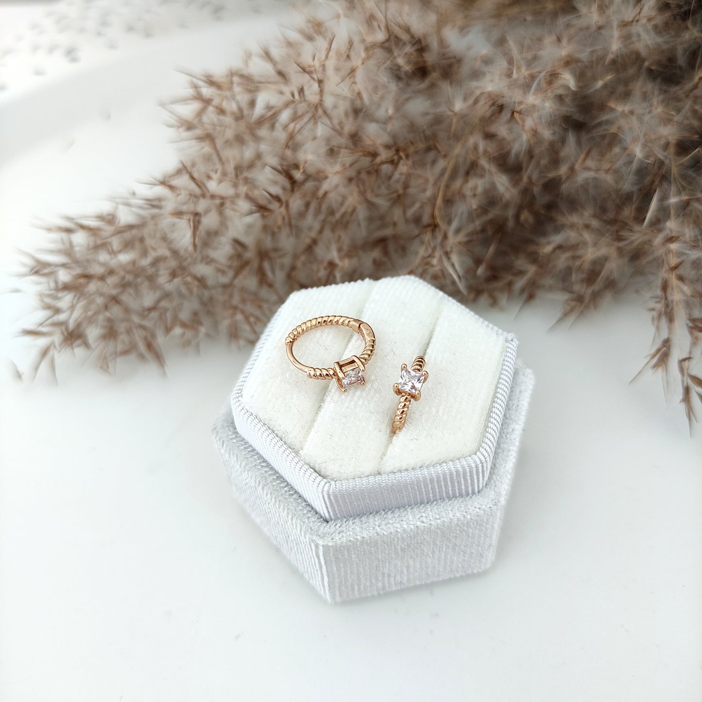 XP Kolczyki 18K Queen - White