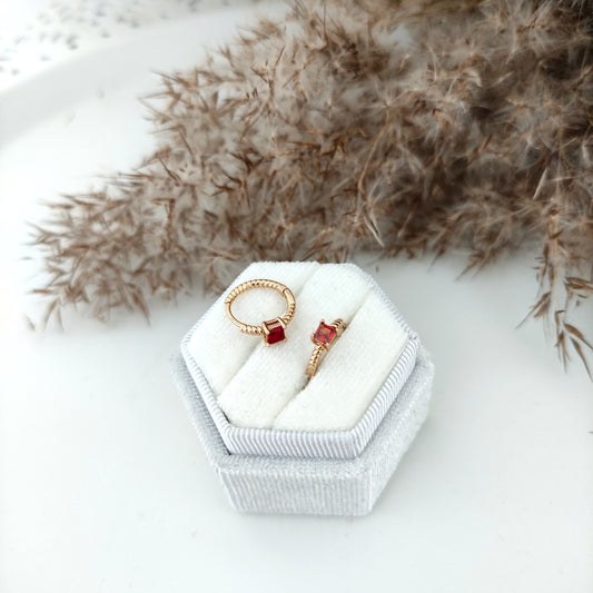 XP Kolczyki 18K - Queen Red