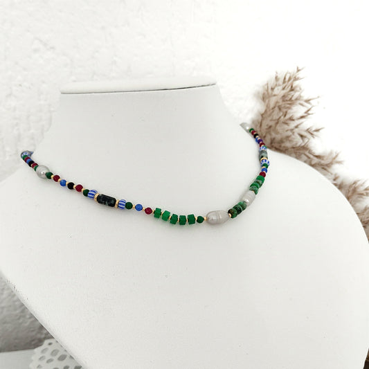 YE Necklace - Green Beads